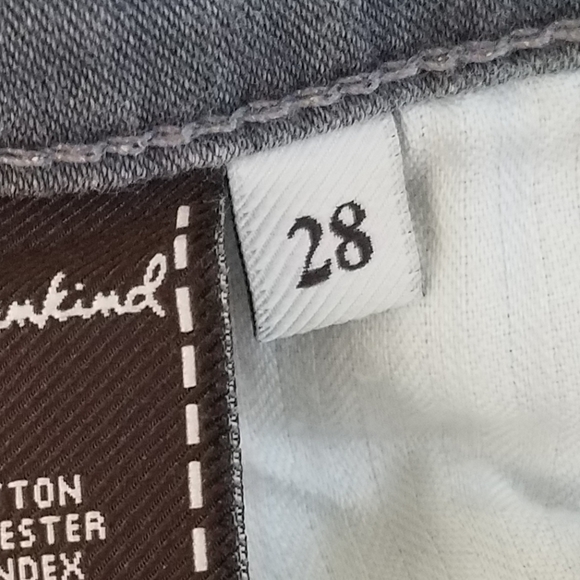 7 For All Mankind The Slim Cigarette Jean - Picture 9 of 11